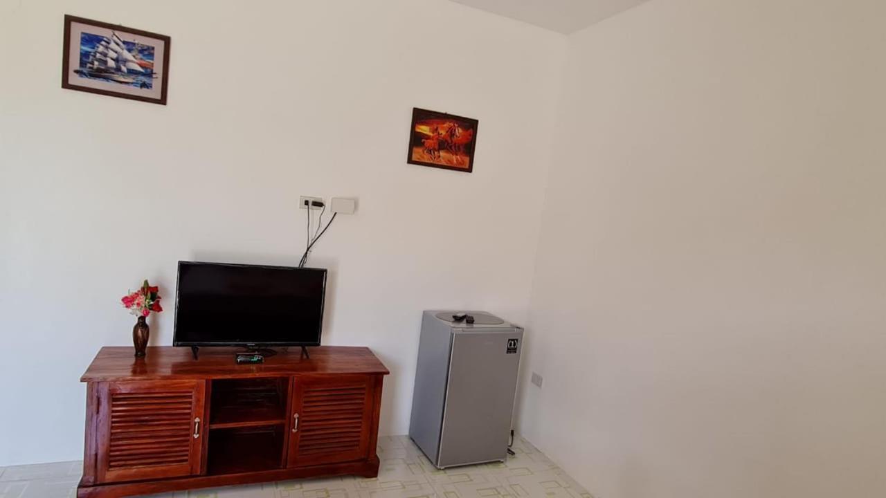Babas Guesthouse Moalboal Exterior foto