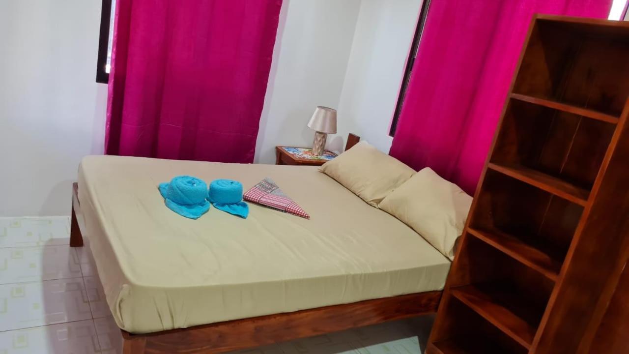 Babas Guesthouse Moalboal Exterior foto